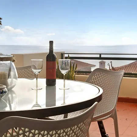 Luzias * فونشال